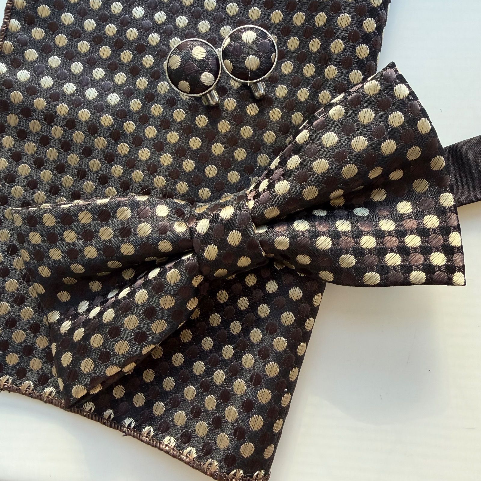 ⑤-5 蝶ネクタイ ポケットチーフ カフス3点セット - メルカリ