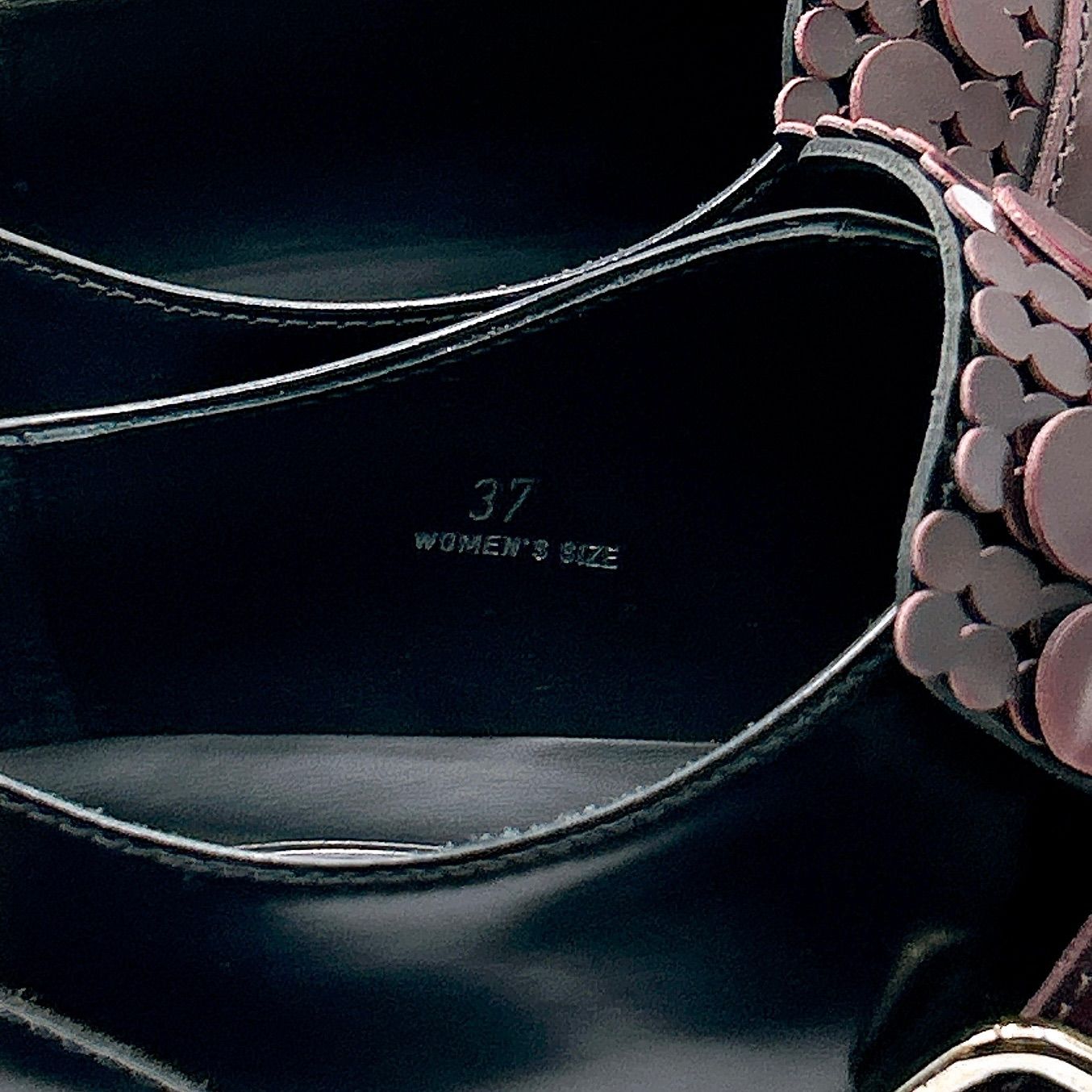 美品TOD'S フリンジ付きレザーシューズ 37 美品TOD'S フリンジ付きレザーシューズ 37 【公式通販】