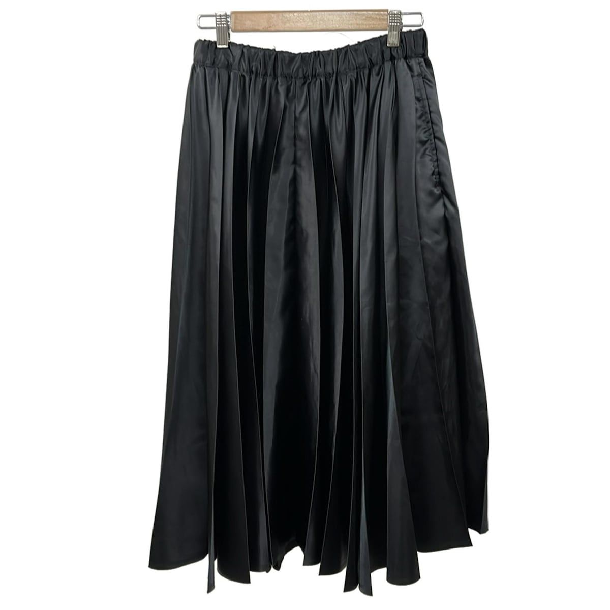 BLACK COMMEdesGARCONS ブラックコムデギャルソン ロングスカート サイズXS レディース - 1 K-S 004 黒 プリーツ サテン 2025
