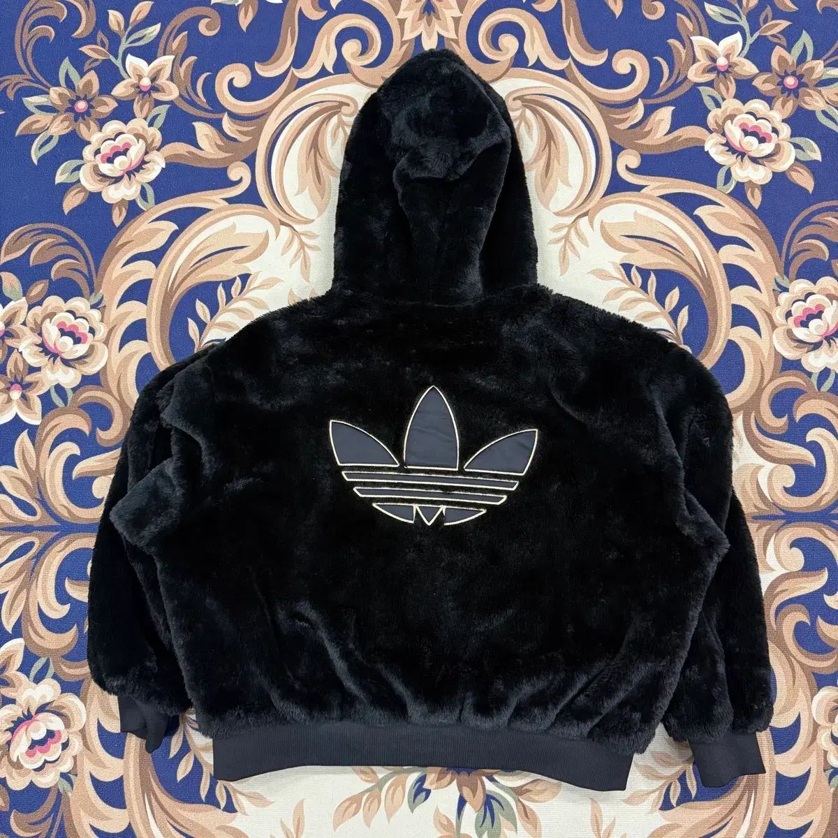 S アディダス Adidas ファー フリース フーデッド ジップアップ ブラック バックパネル ビックロゴ