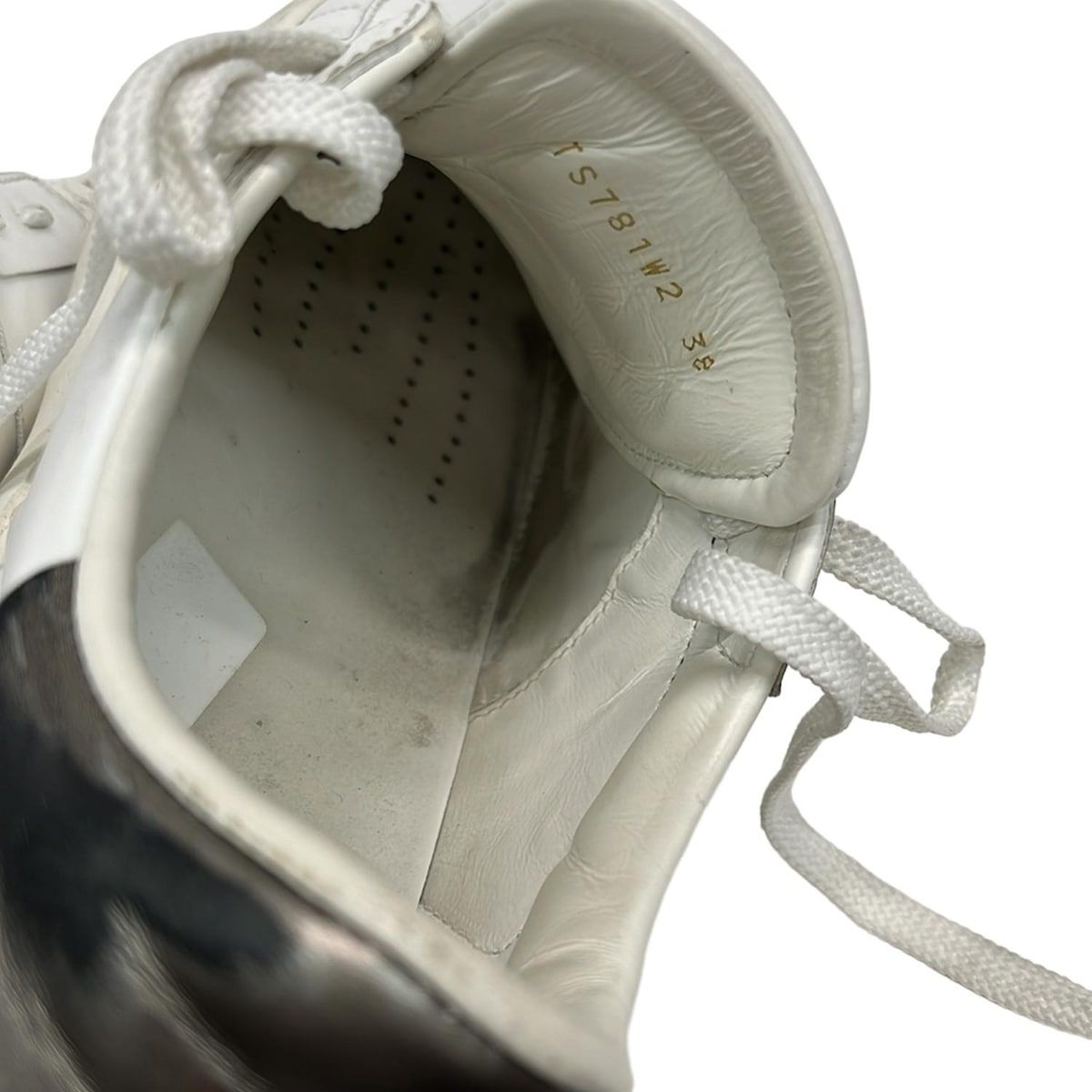  バレンチノガラバーニ スニーカー 38 レディース VLNTN TS 781 W 2 白×黒×メタルシルバー ローカット スタッズ size スニーカー 靴