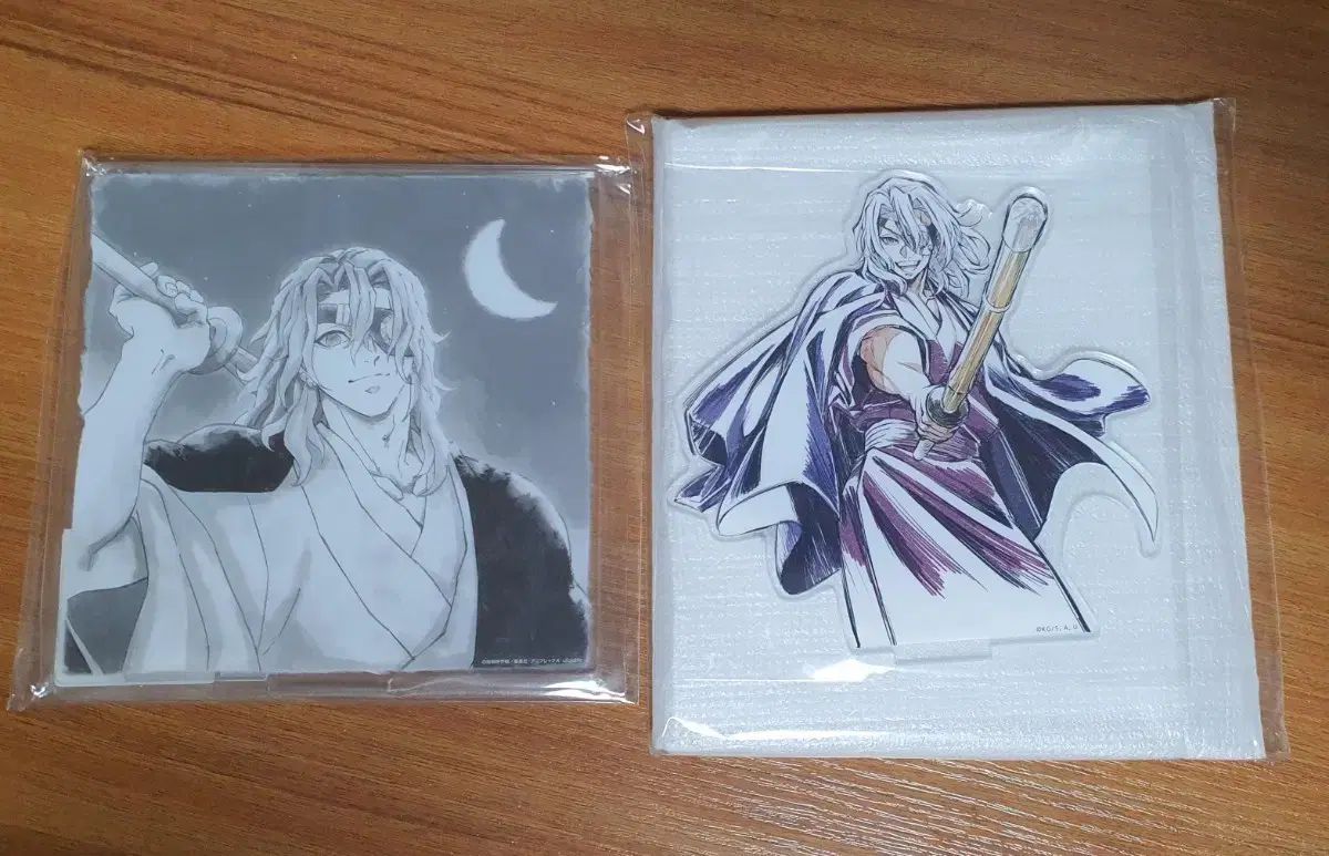 鬼滅の刃 宇髄天元 アクリルスタンド 未開封商品 2種 まとめ