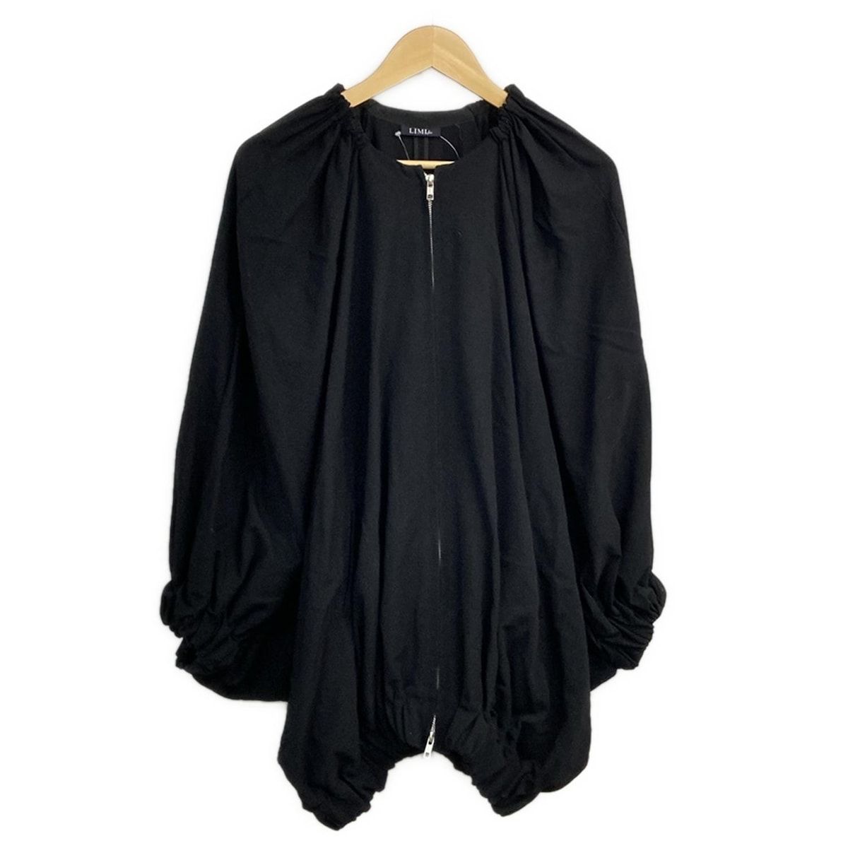 LIMI feu(リミフゥ) ブルゾン サイズS レディース - 黒 春・秋物