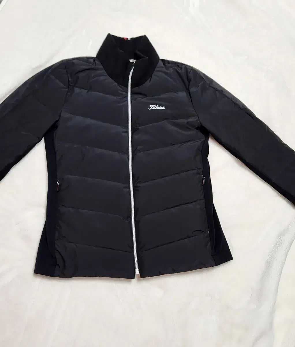 Titleist タイトリスト グースダウン ダウン レディース M