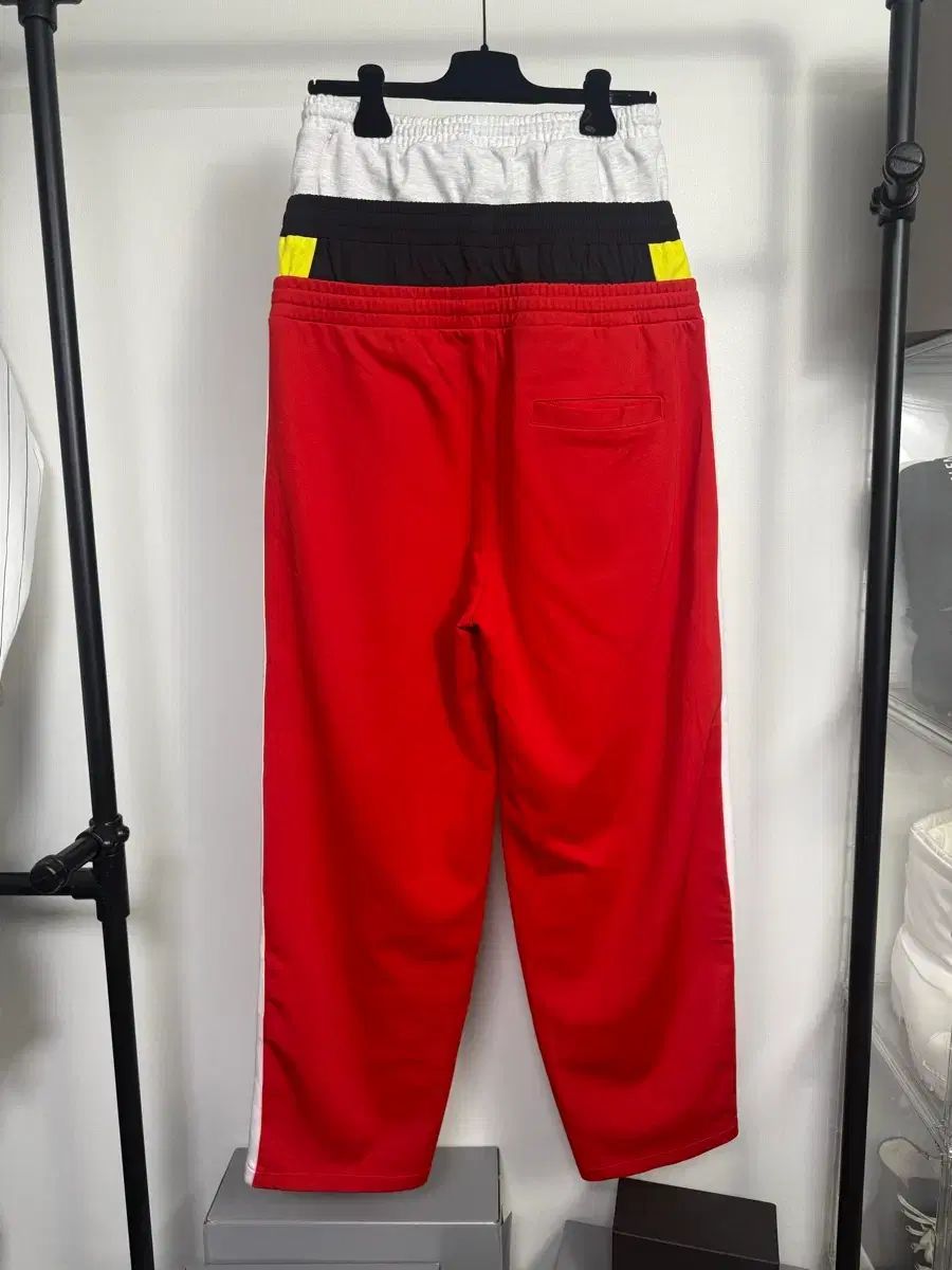 Project GR 3レイヤード トラックパンツ