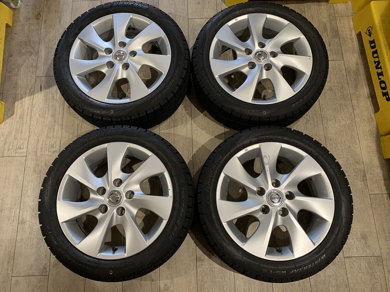 2511049 スタッドレス 日産 C 26 セレナ ホイール 16インチ 6 J 45 PCD 114 3 5 H NANKANG WS 1 195 50 R 16 7 mm 8