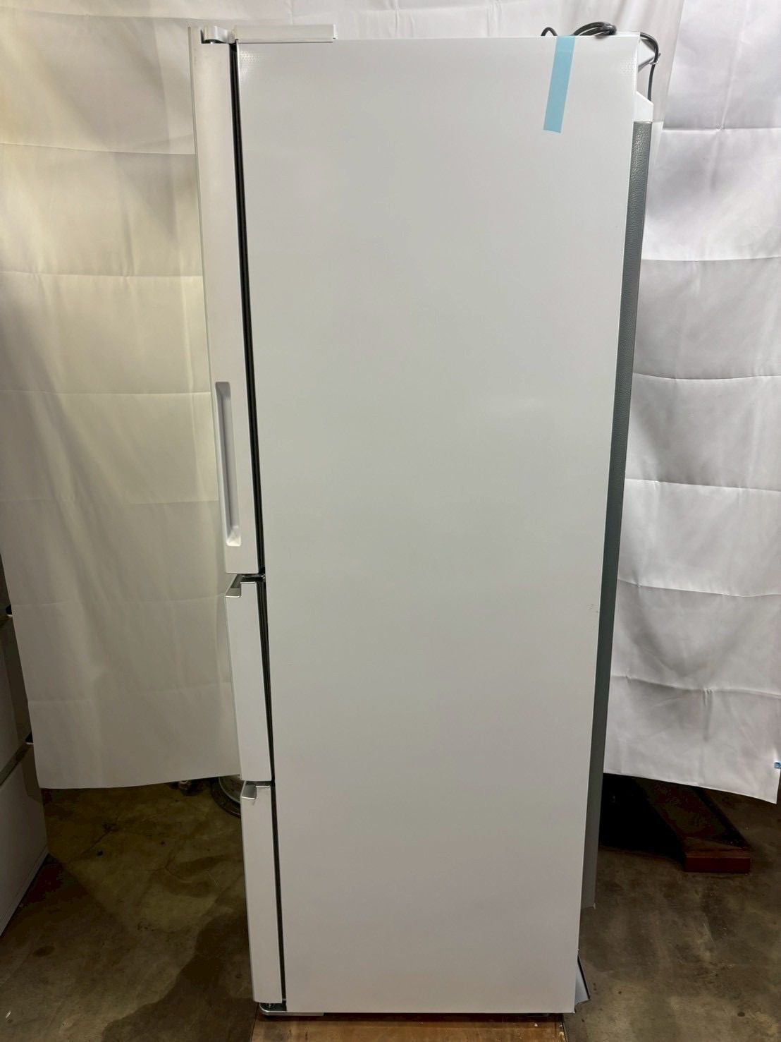 12ヶ月保証】【展示品】ヤマダ電機 3ドア冷蔵庫 YRZ-F32MW 2025年製