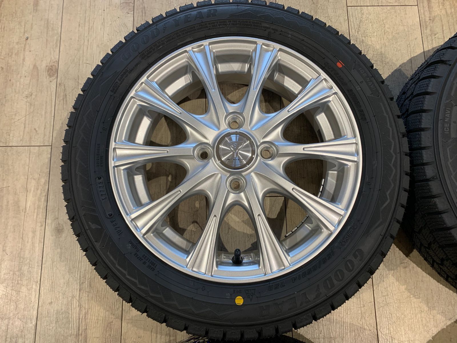 2412017 スタッドレス STAYER 14インチ 155 65 R 14 軽自動車 ワゴンR タント ムーヴ スペーシア N BOX ONE パレット ラパン ルークス モコ エブリィ クリッパー 等