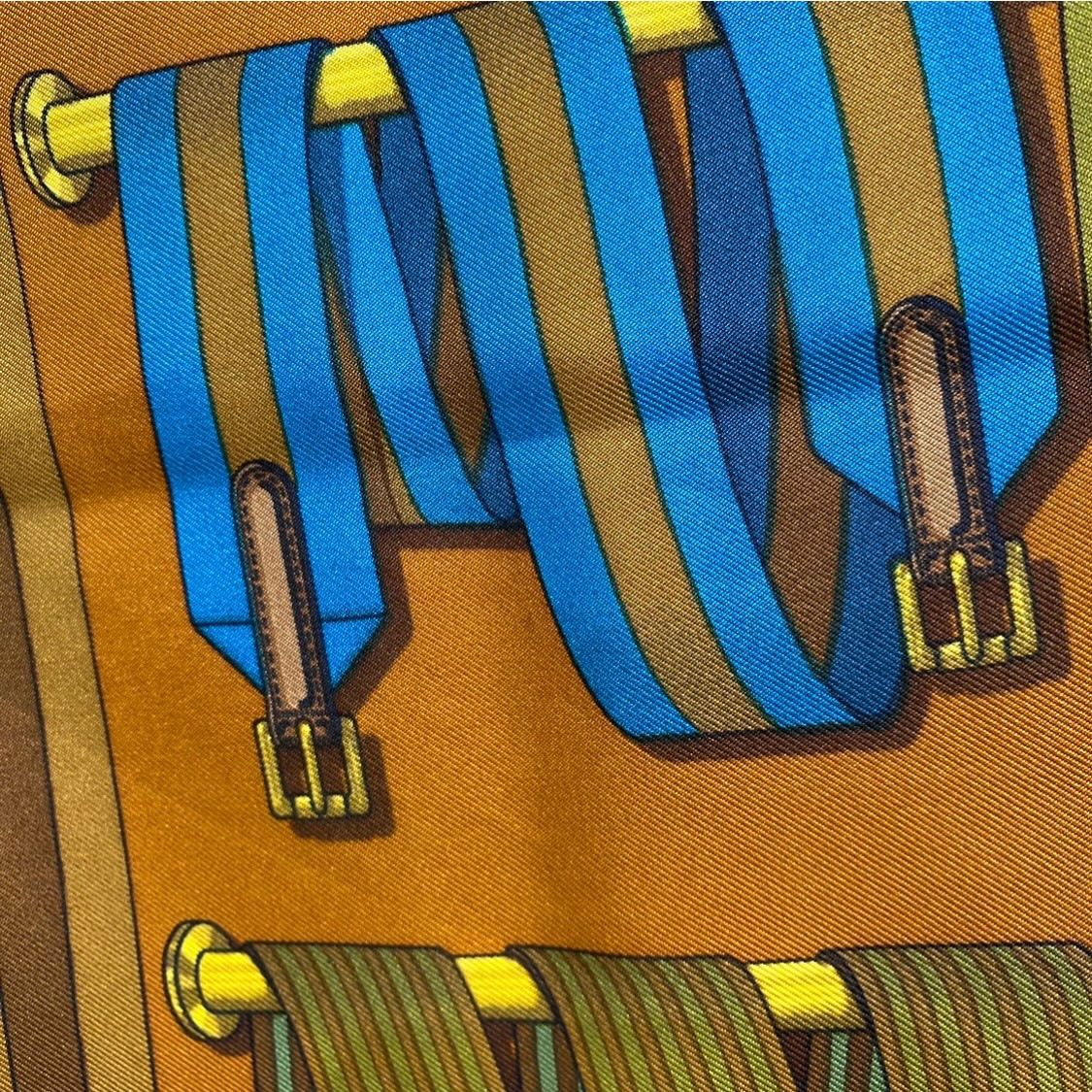 エルメス カレ45 Les Sangles シルクスカーフ サスペンダーベルト柄