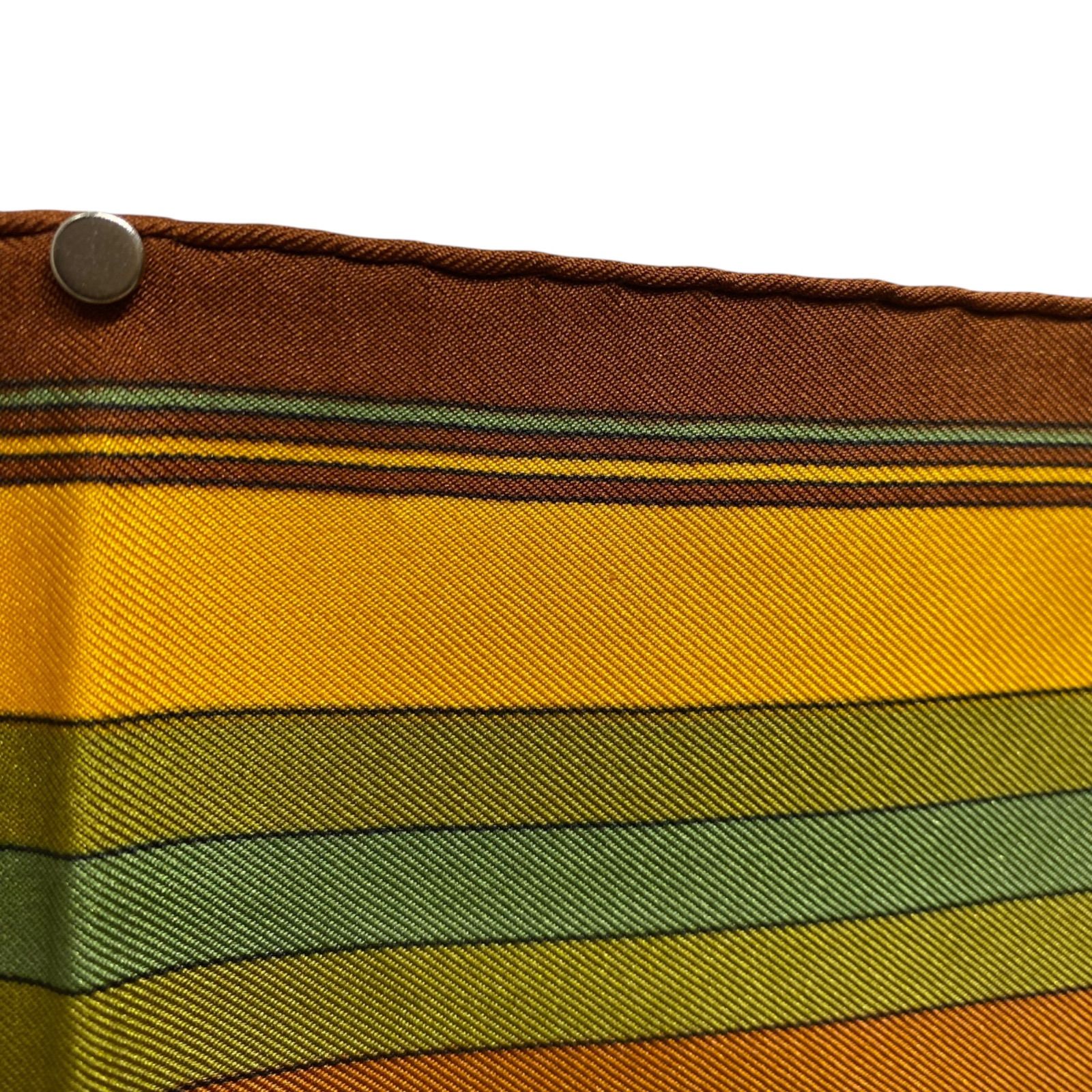 エルメス カレ45 Les Sangles シルクスカーフ サスペンダーベルト柄