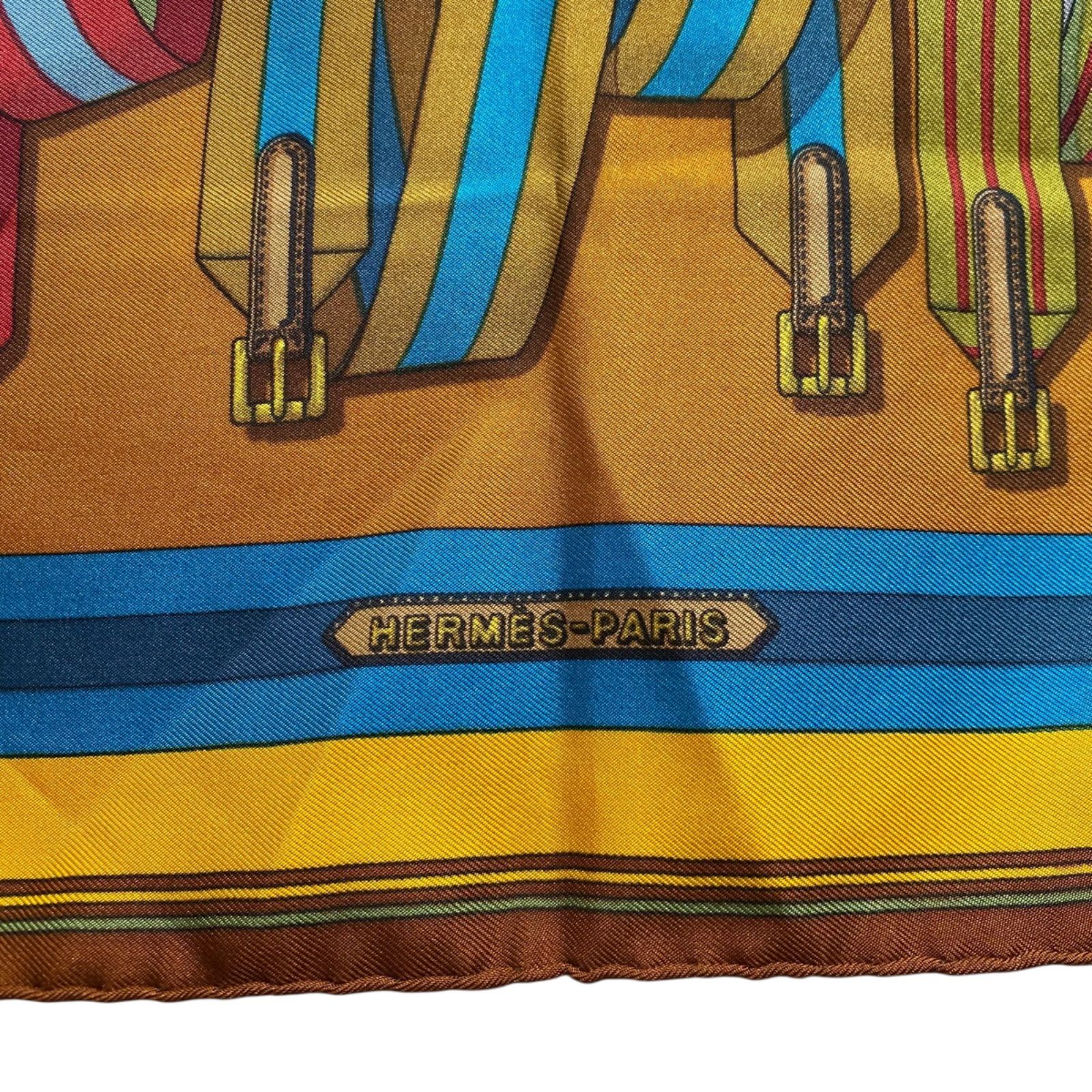 エルメス カレ45 Les Sangles シルクスカーフ サスペンダーベルト柄