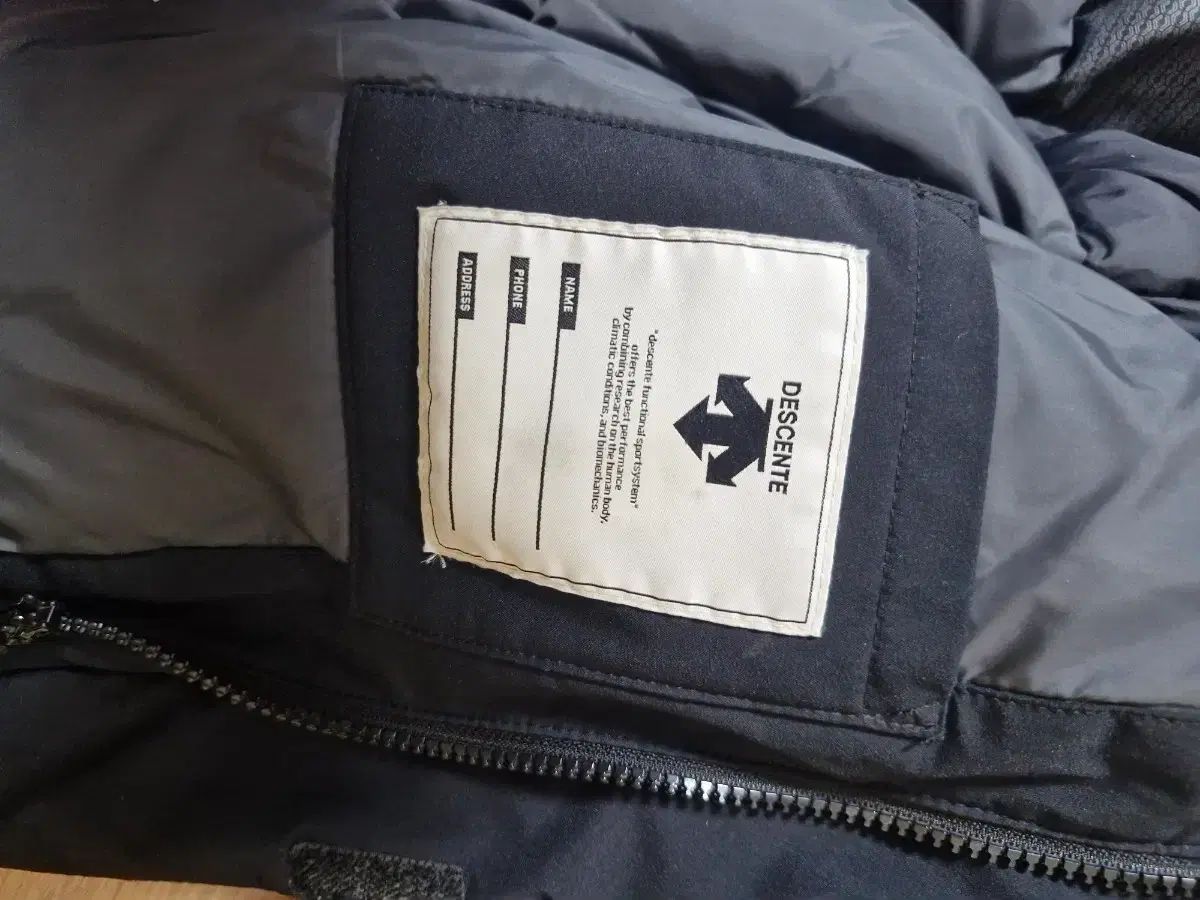  デサント キッズ スキー ダウン アウター ブラック 140 その他 ジャケット ブルゾン