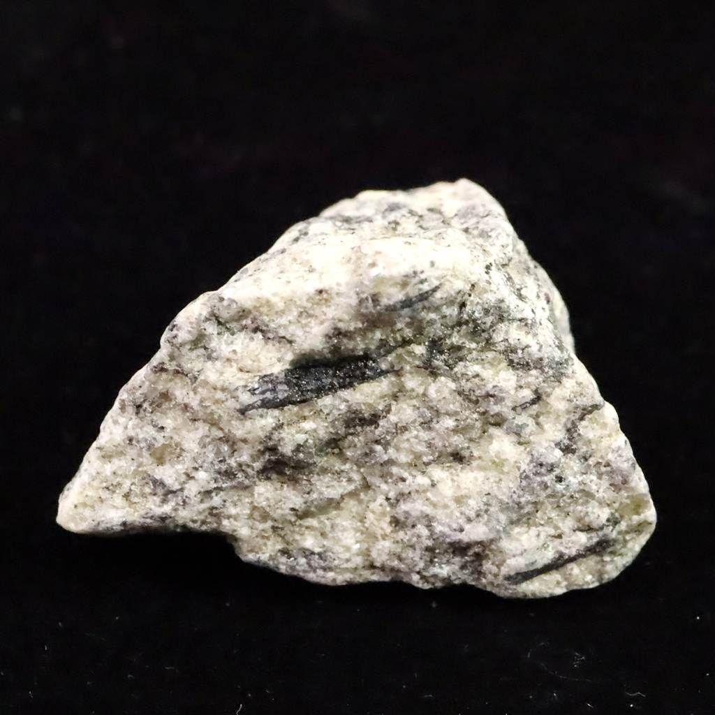  H E社 ノルウェー産 フェナカイト 27mm 原石 証明書付 8 7g 榎本通商93824 鍵置き 置物 インテリア小物