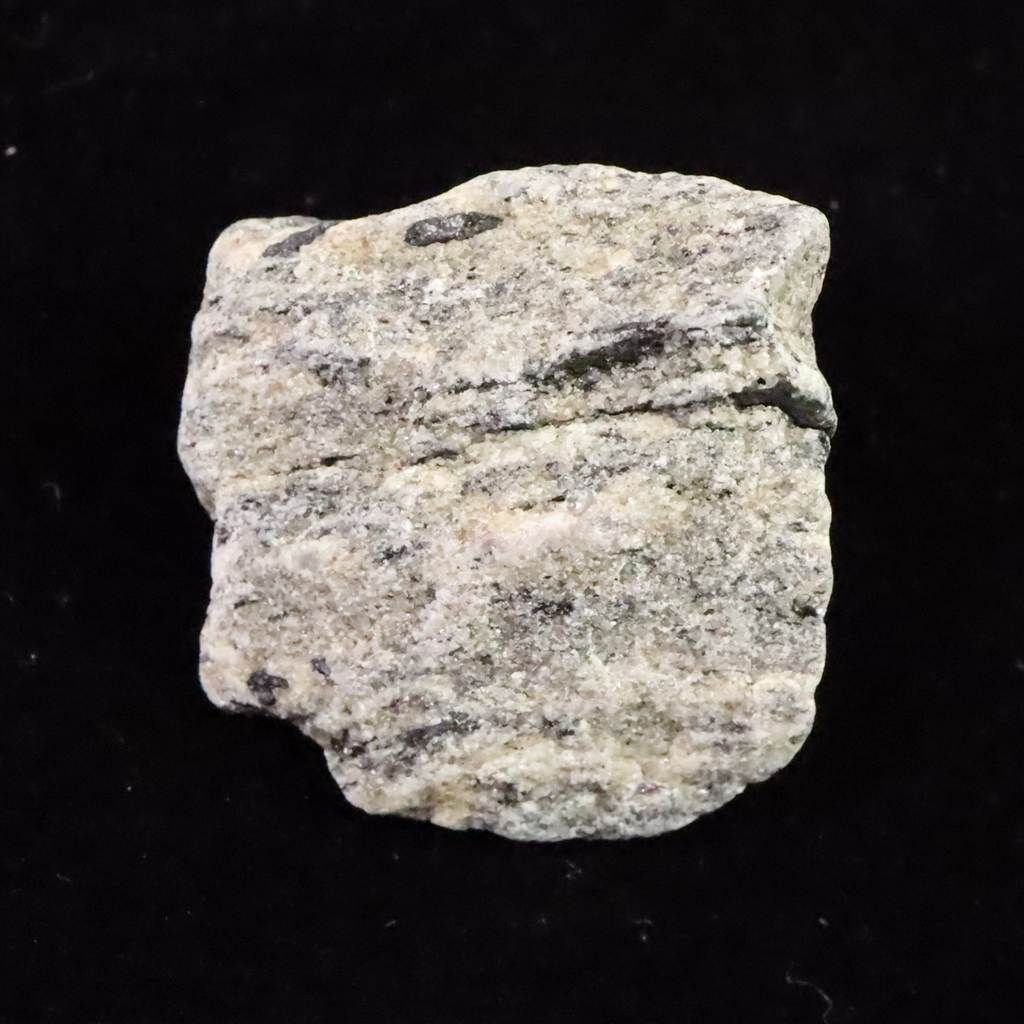 H E社 ノルウェー産 フェナカイト 24 mm 原石 証明書付 10 4 g 榎本通商90154