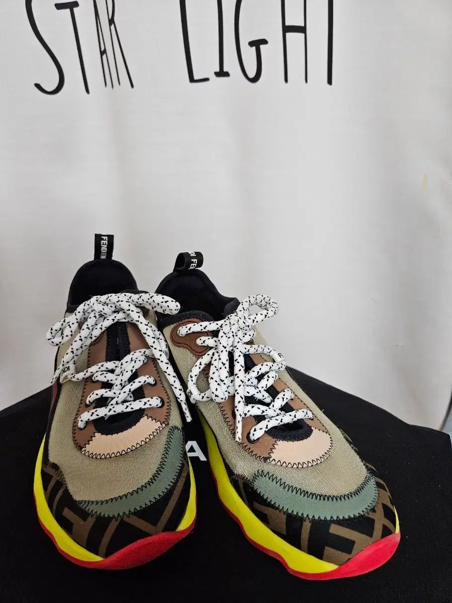 COLOR スニーカーㅡ