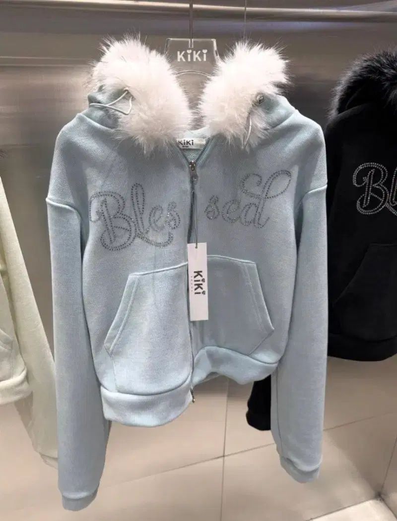 クロップドファー フッドジップアップ-パンツ セット