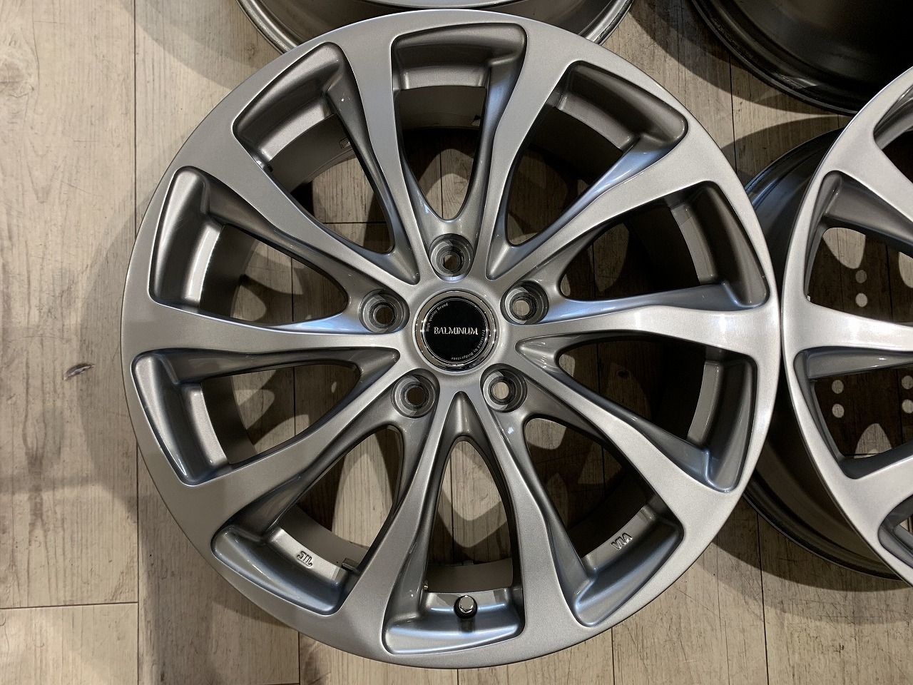 ヴェゼル オデッセイ