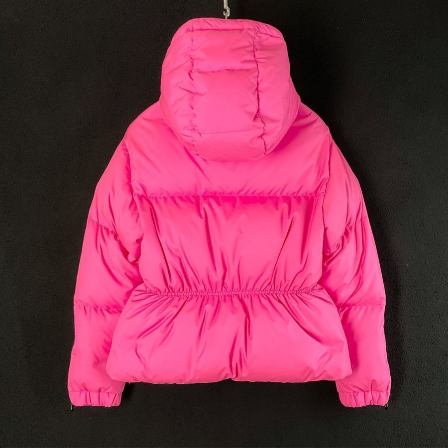 未使用 DUVETICA デュベティカ MARA ウエストシャーリングロゴワッペン