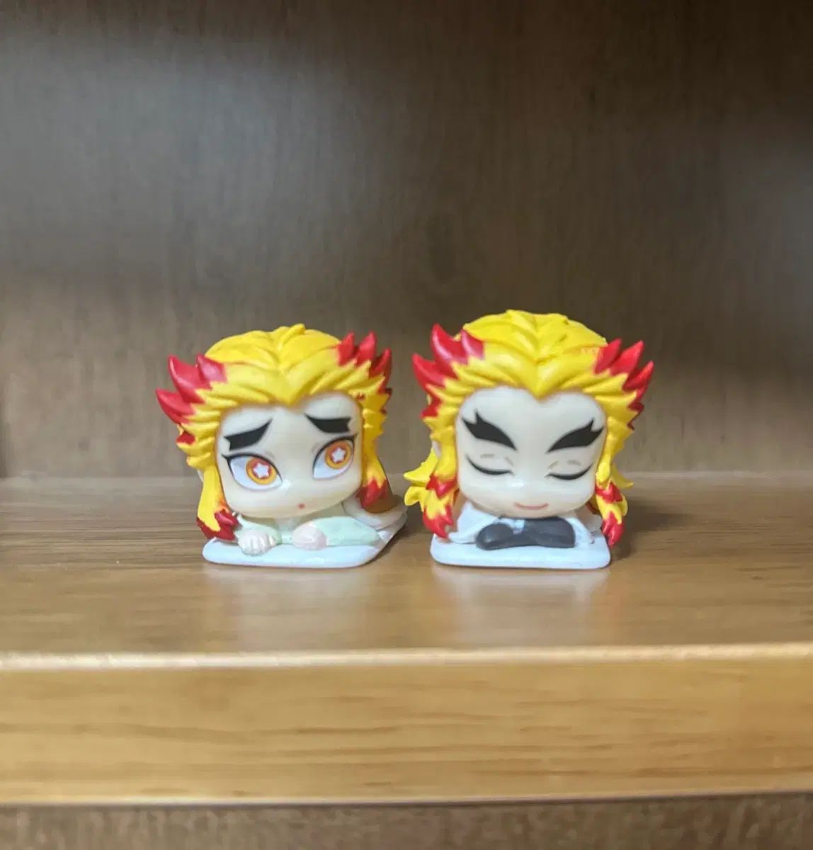 ドールアウトフィット展示プレート 部屋飾り 撮影 海外作家様 ハンドメイド