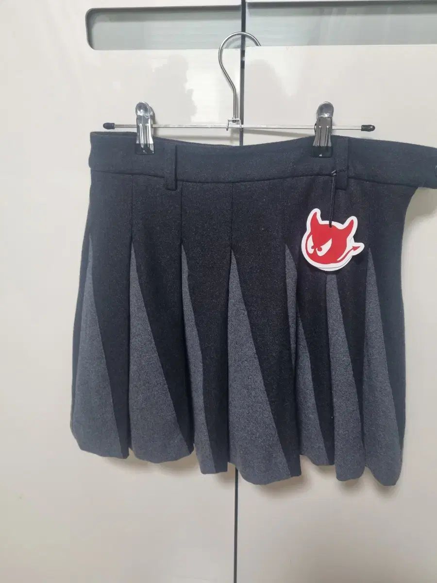 WAAC ワック(WACC ) ゴルフ プリーツ スカート - メルカリ