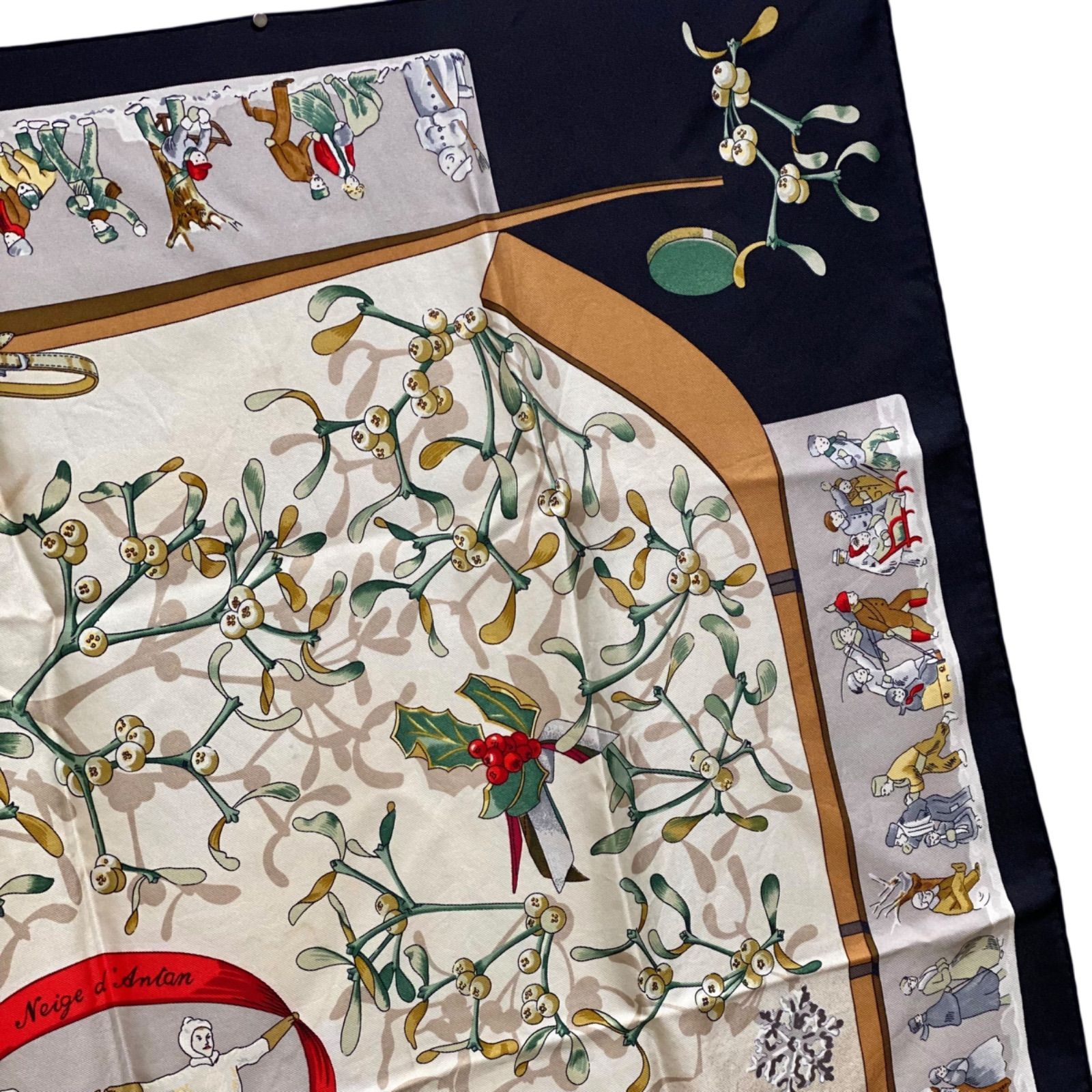 エルメス カレ90 Neige d'Antan シルクスカーフ 去年の雪 HERMES