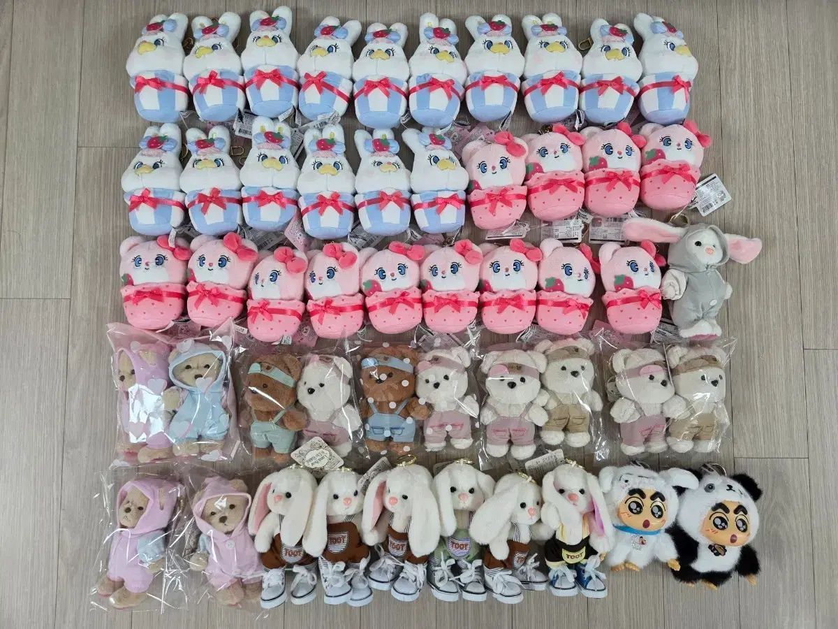 モモレイ外キーホルダーぬいぐるみ うさぎ クマ キャラクター