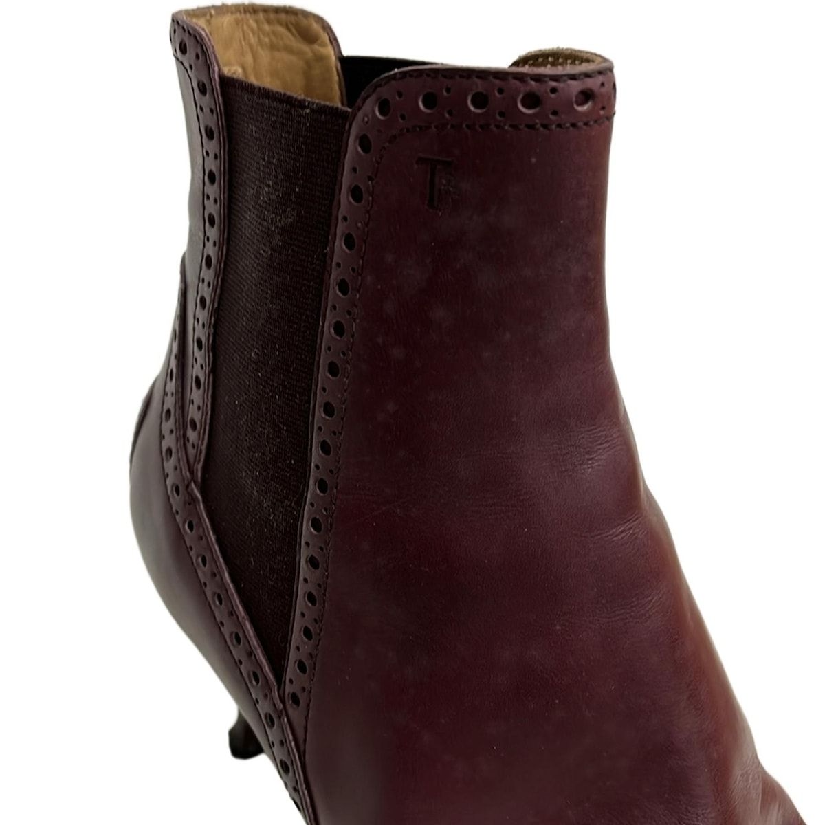 【TOD'S 】サイドゴアブーツ　ボルドー　箱付き サイドゴアブーツ(チェルシーブーツ) TOD'S(トッズ) ショートブーツ