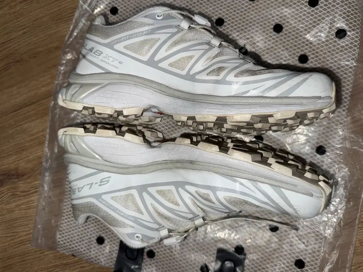  SALOMON サロモン XT 6 ADV 白 230 登山靴 トレッキングシューズ アウトドアシューズ