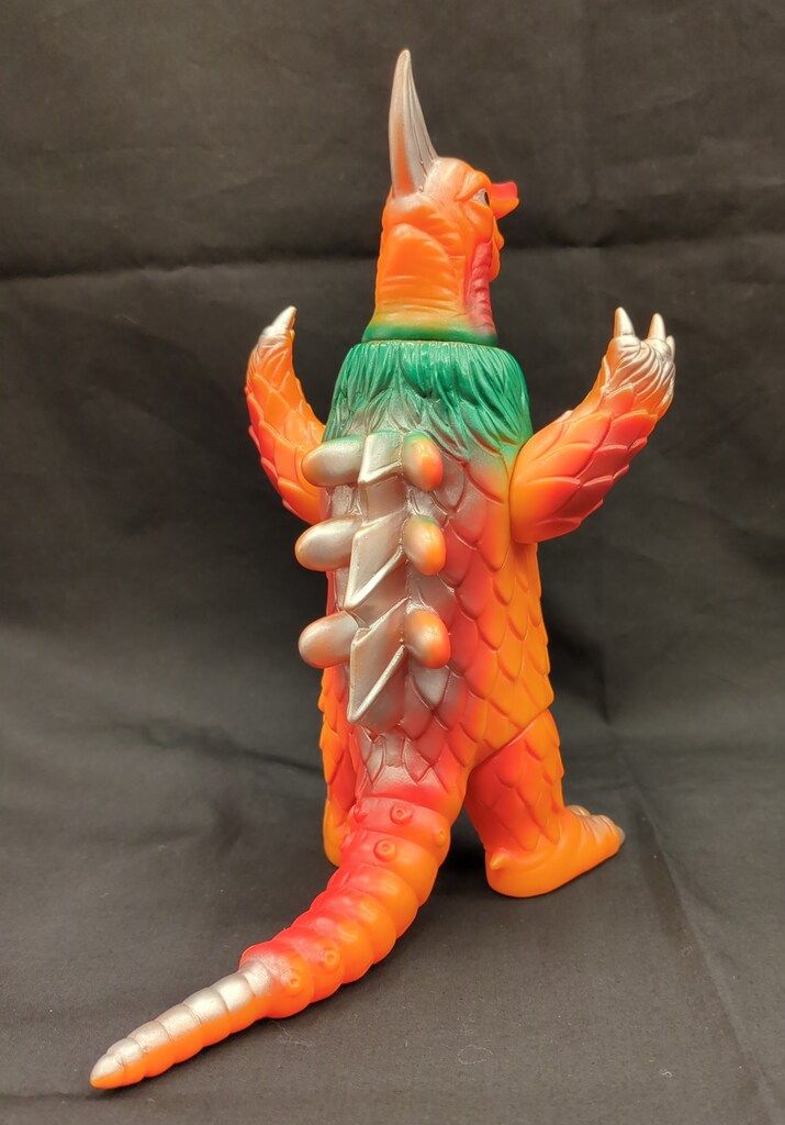 B-CLUB 怪獣シリーズ ブルマァク オイルドリンカー オレンジ成型 緑 赤