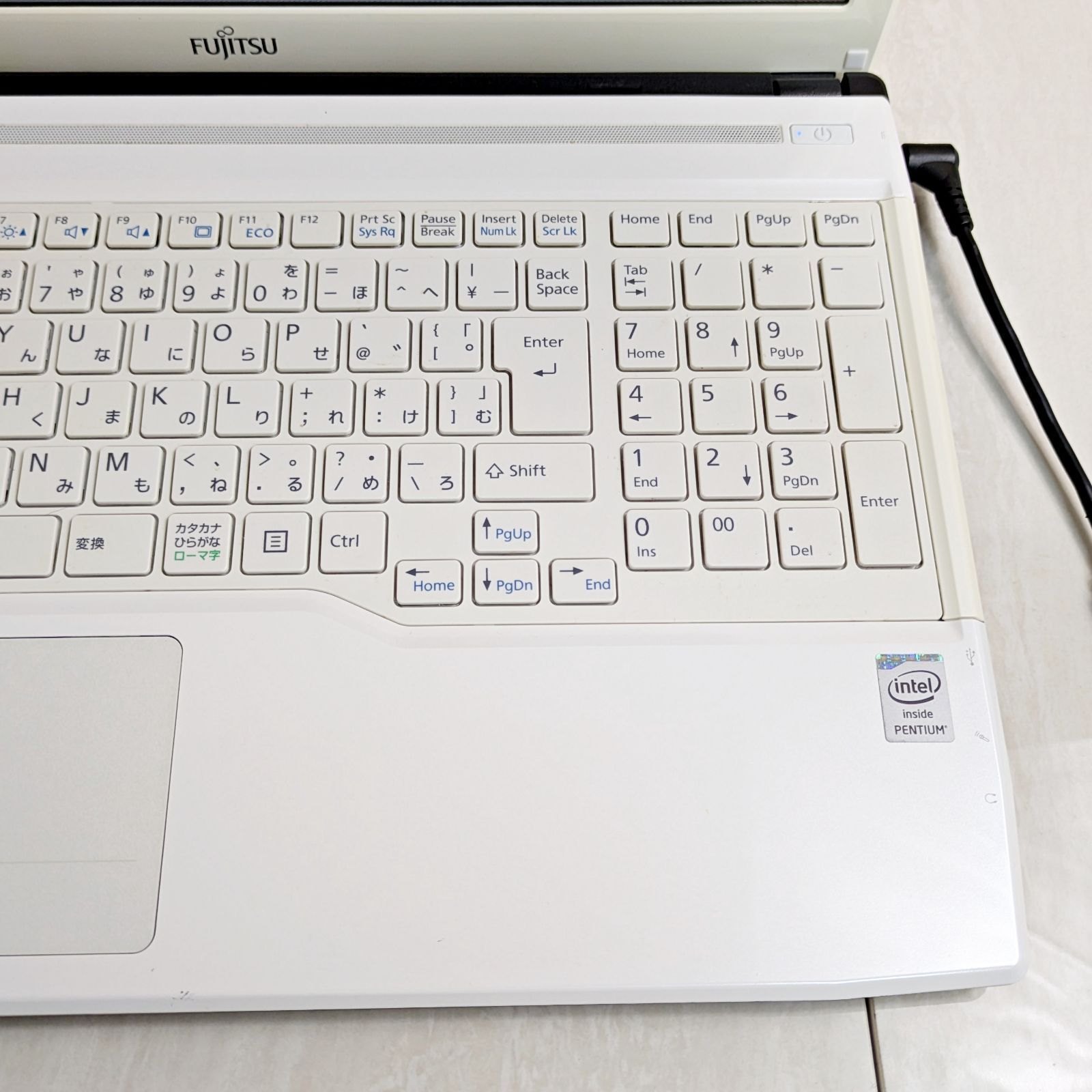 オフィス付き/新品SSD爆速/メモリ8GB☆初心者OK！すぐ使える