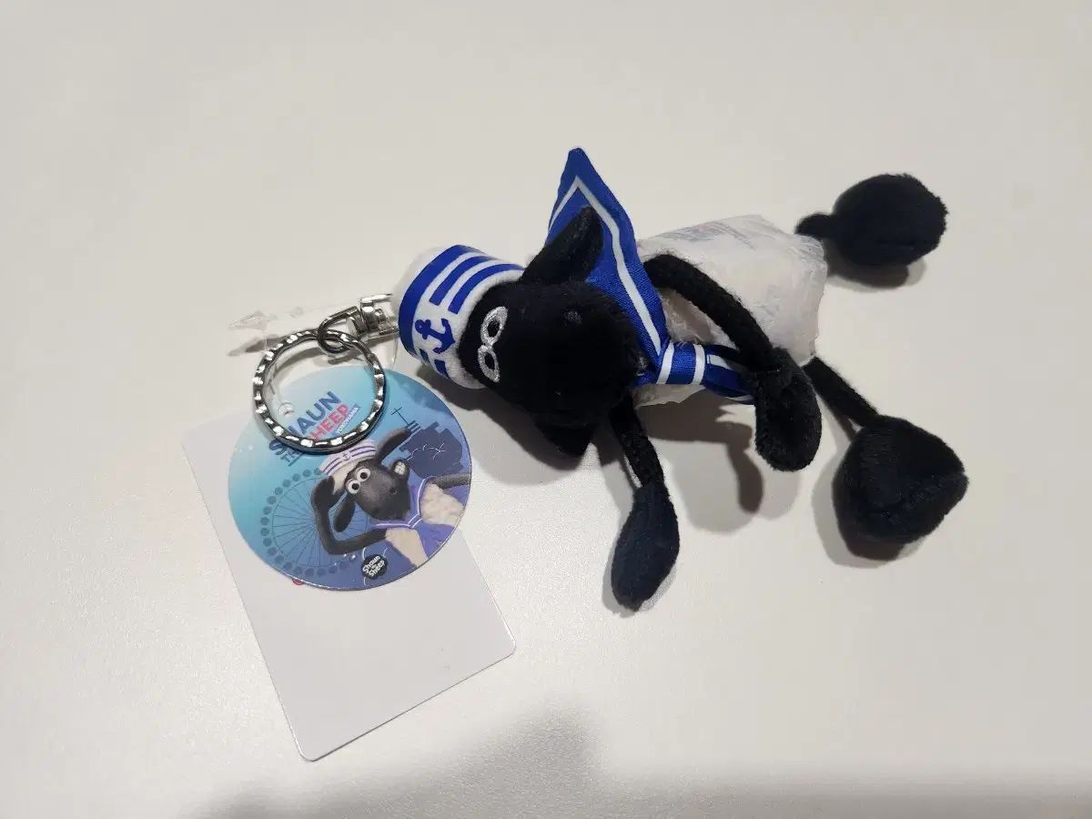 ショーン ザ シップ マリン ぬいぐるみ キーホルダー DAY 6 ウォンピル