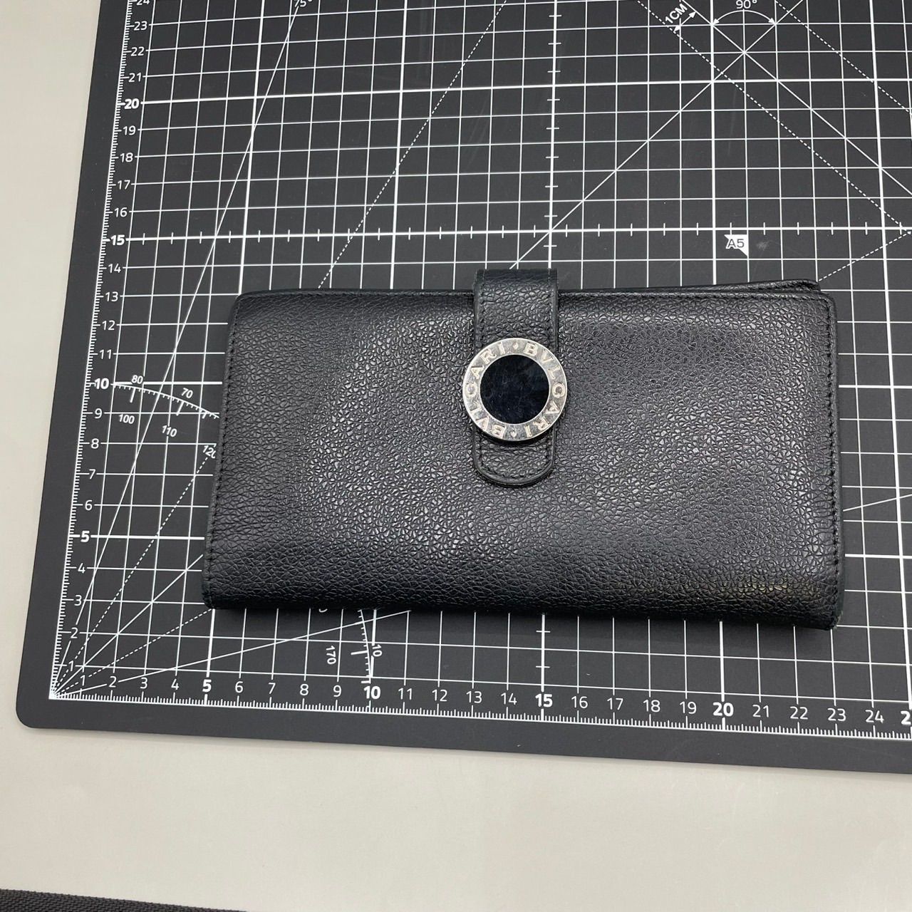 美品 BVLGARI ブルガリ 長財布 ロングウォレット サークルロゴ ロゴ型 