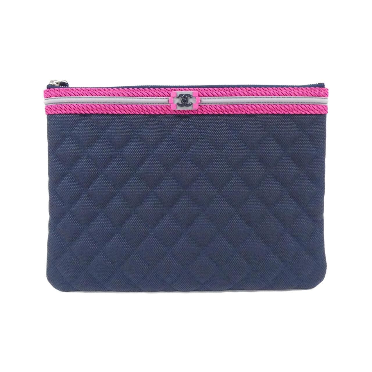 シャネル ボーイシャネル ライン ポーチ