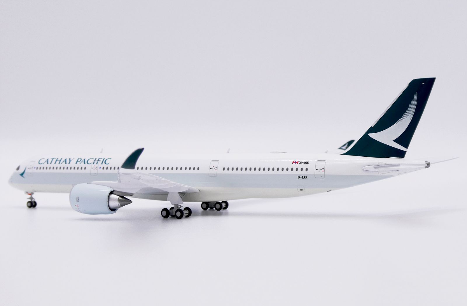 Jcwings キャセイパシフィック航空 A350-900 B-LRX 1/400 SA4047