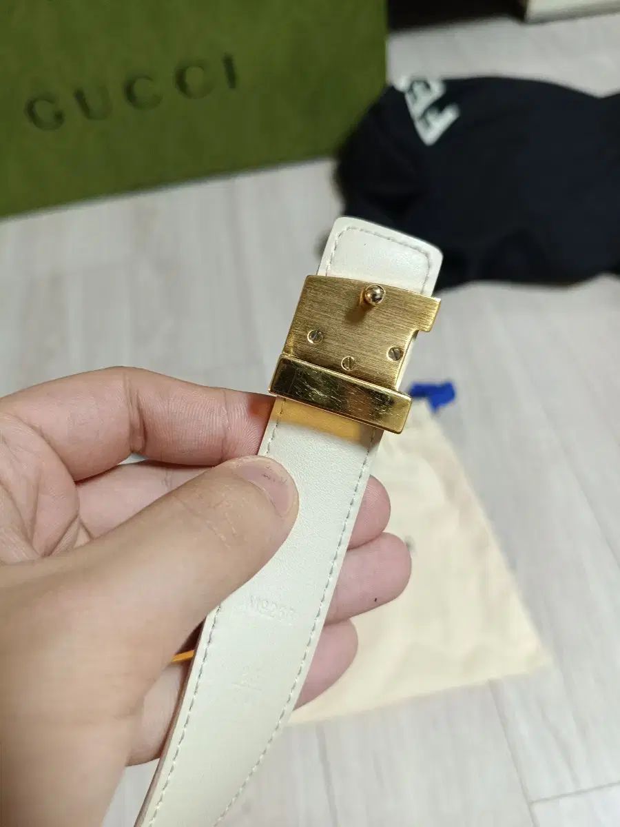 アズール ベルト