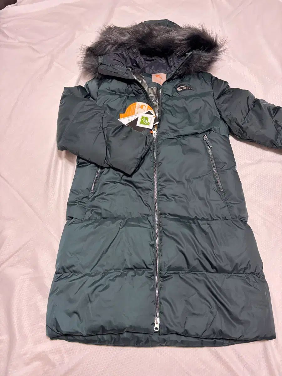 NEPA キッズ グースダウン ロング丈ダウンジャケット