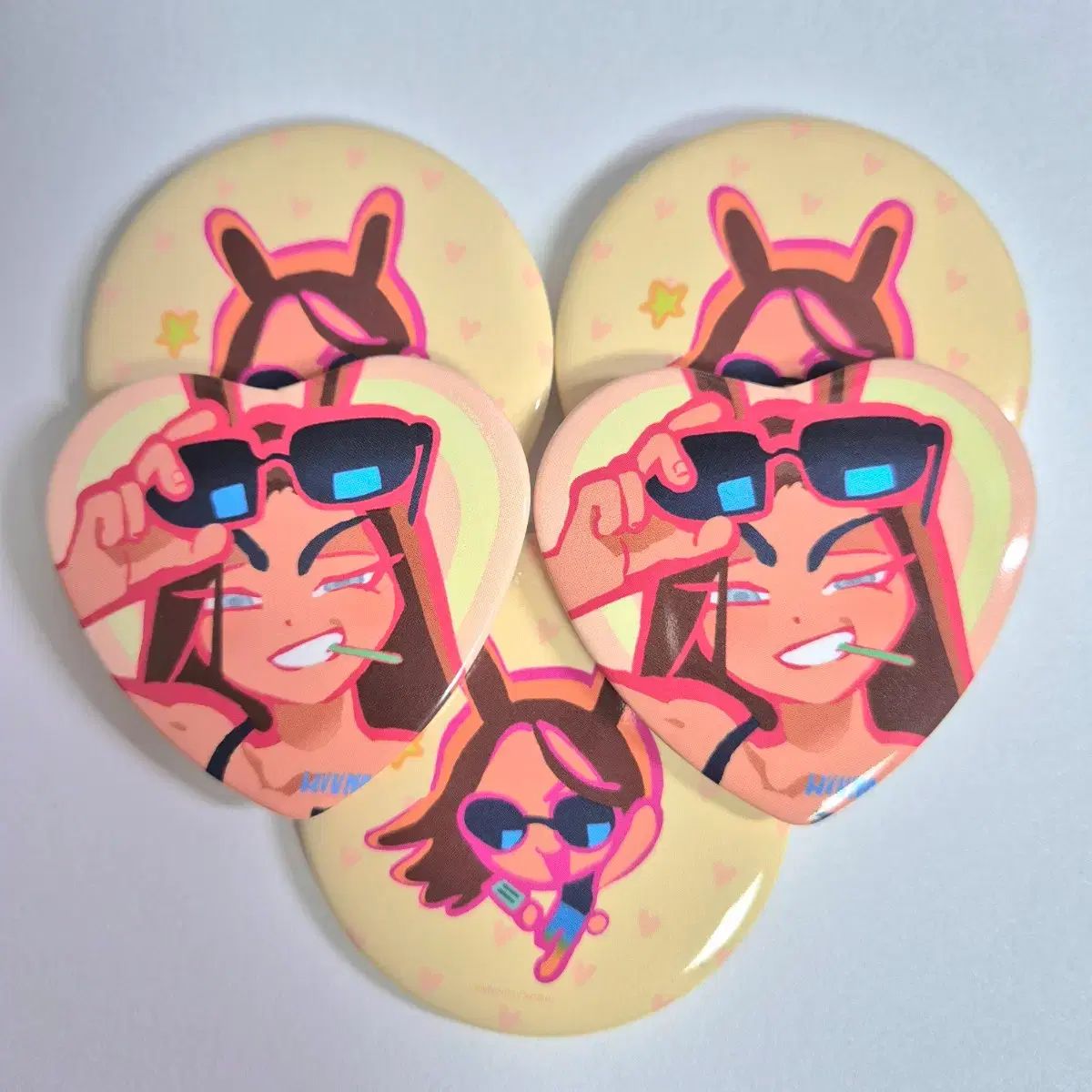 ALIEN STAGE ヒョナ うさぎ 缶バッジ 5個 まとめ - メルカリ