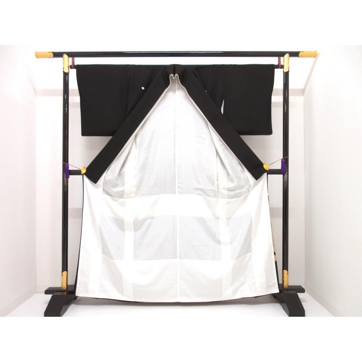 留袖 友禅金彩加工 刺繍入り 武田菱