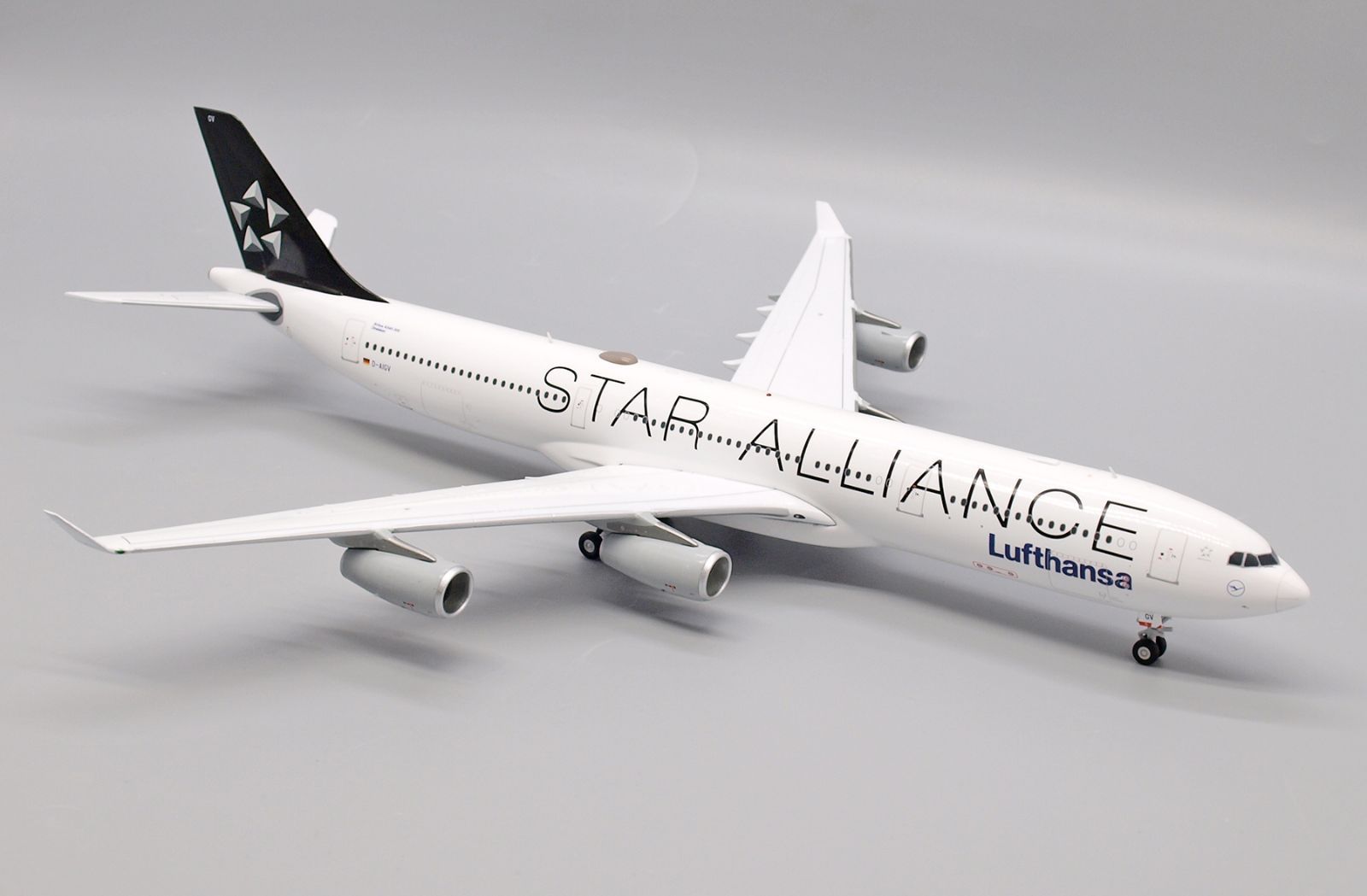 Jcwings ルフトハンザ A340-300 D-AIGV 1/200 XX20151 - メルカリ