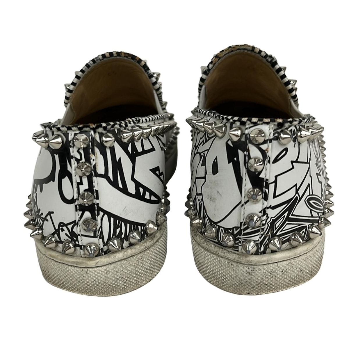 - 白×黒×シルバー