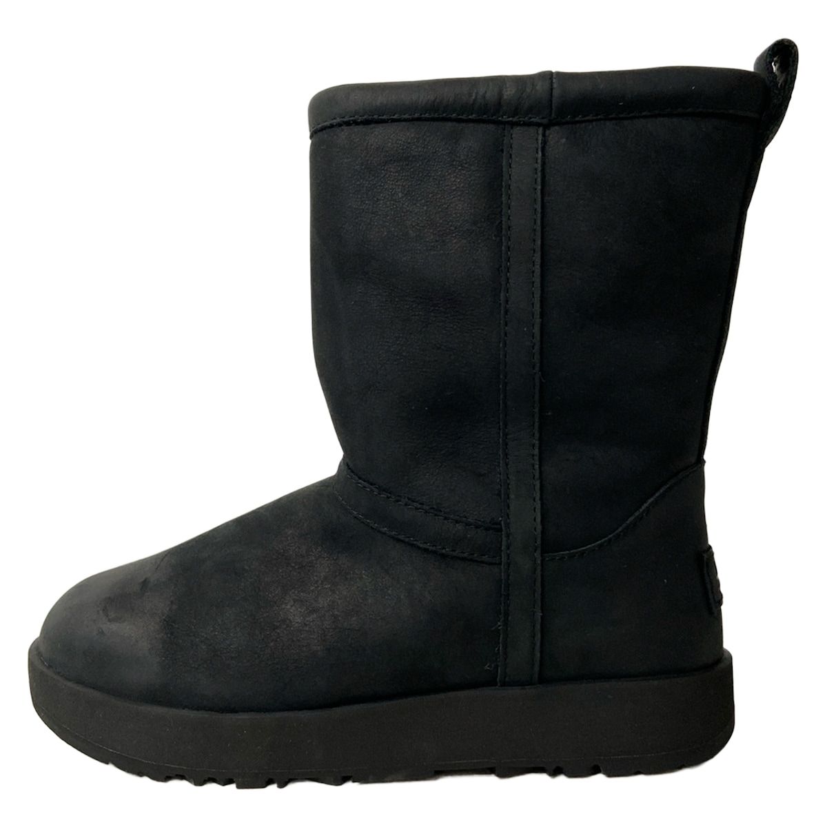 UGG アグ ショートブーツ 23 レディース クラシック ショート レザー ウォータープルーフ 1017509 黒 vibramソール ムートン