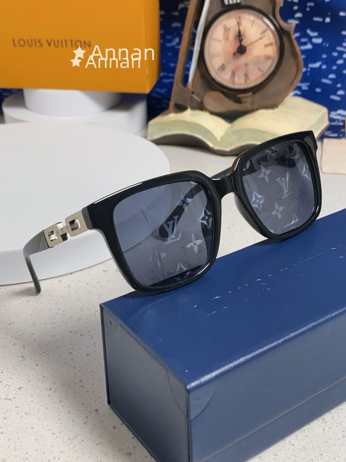極美品 Louis Vuitton ロゴ入りサングラス 男女兼用 送料込☆極美品 LOUIS VUITTON ルイヴィトン メンズ サングラス - メルカリ