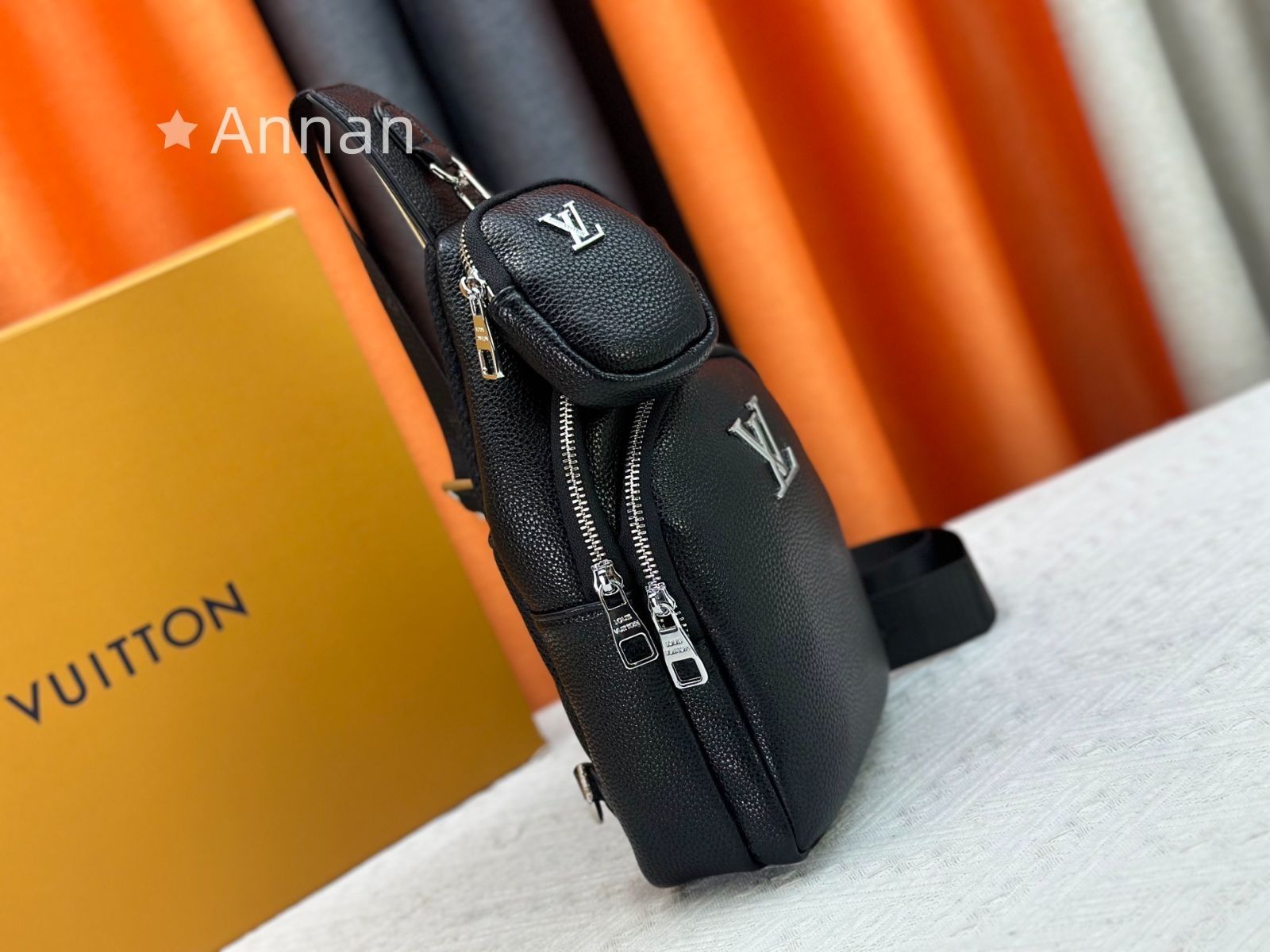 LOUIS VUITTON ルイヴィトン メンズ ボディーバッグ 日本向けサイズ ボディバッグ ウエストポーチ 