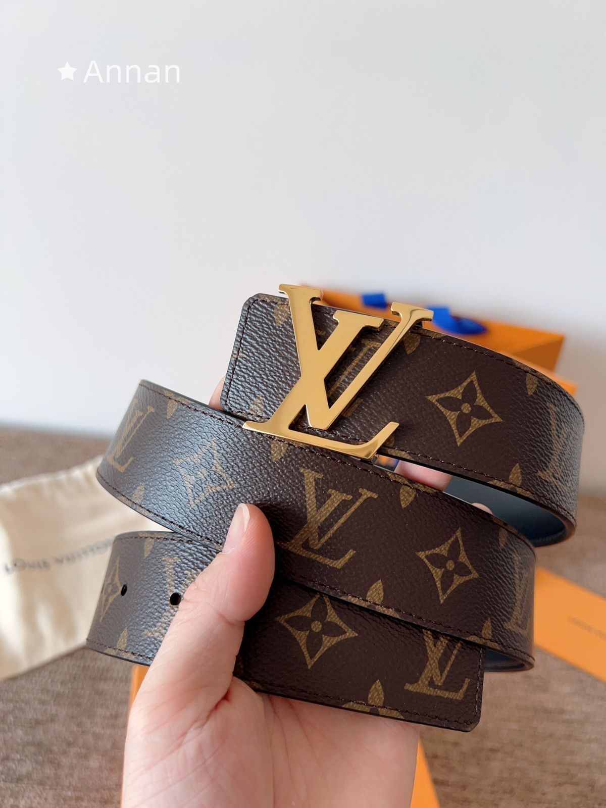 ♥に近い LOUIS VUITTON ルイヴィトン メンズ ベルト 本革