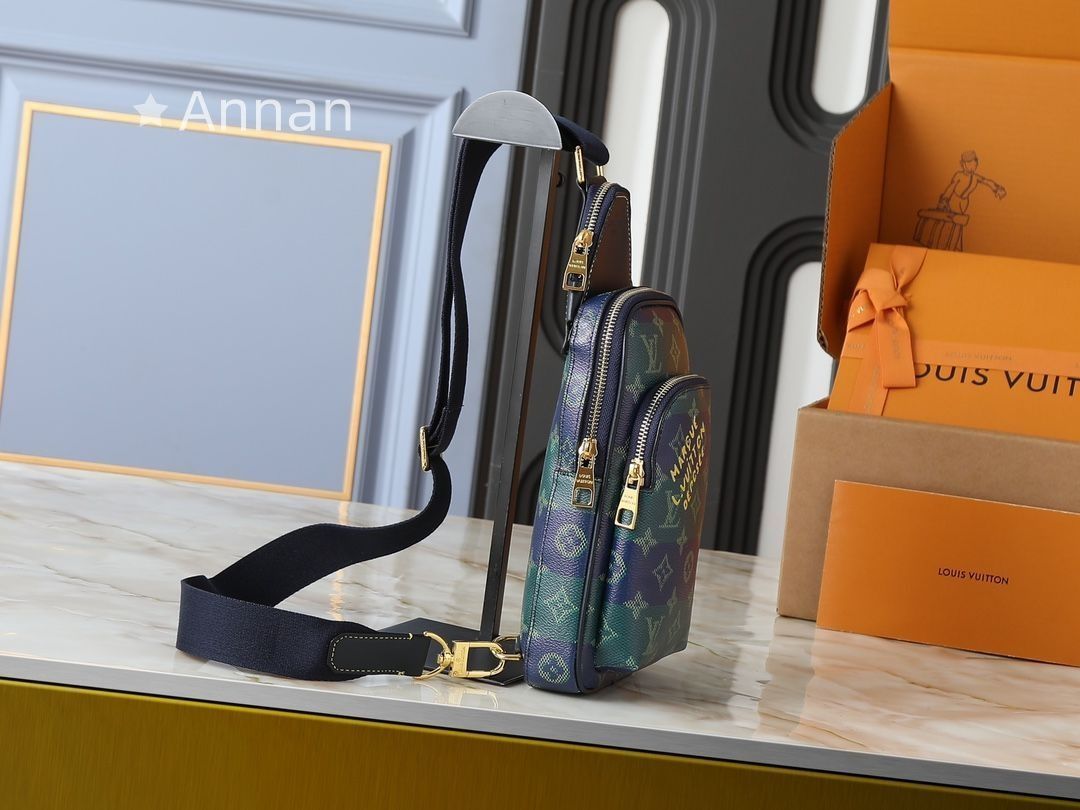 の Louis vuittonルイヴィトン メンズ ボディーバッグ モデル