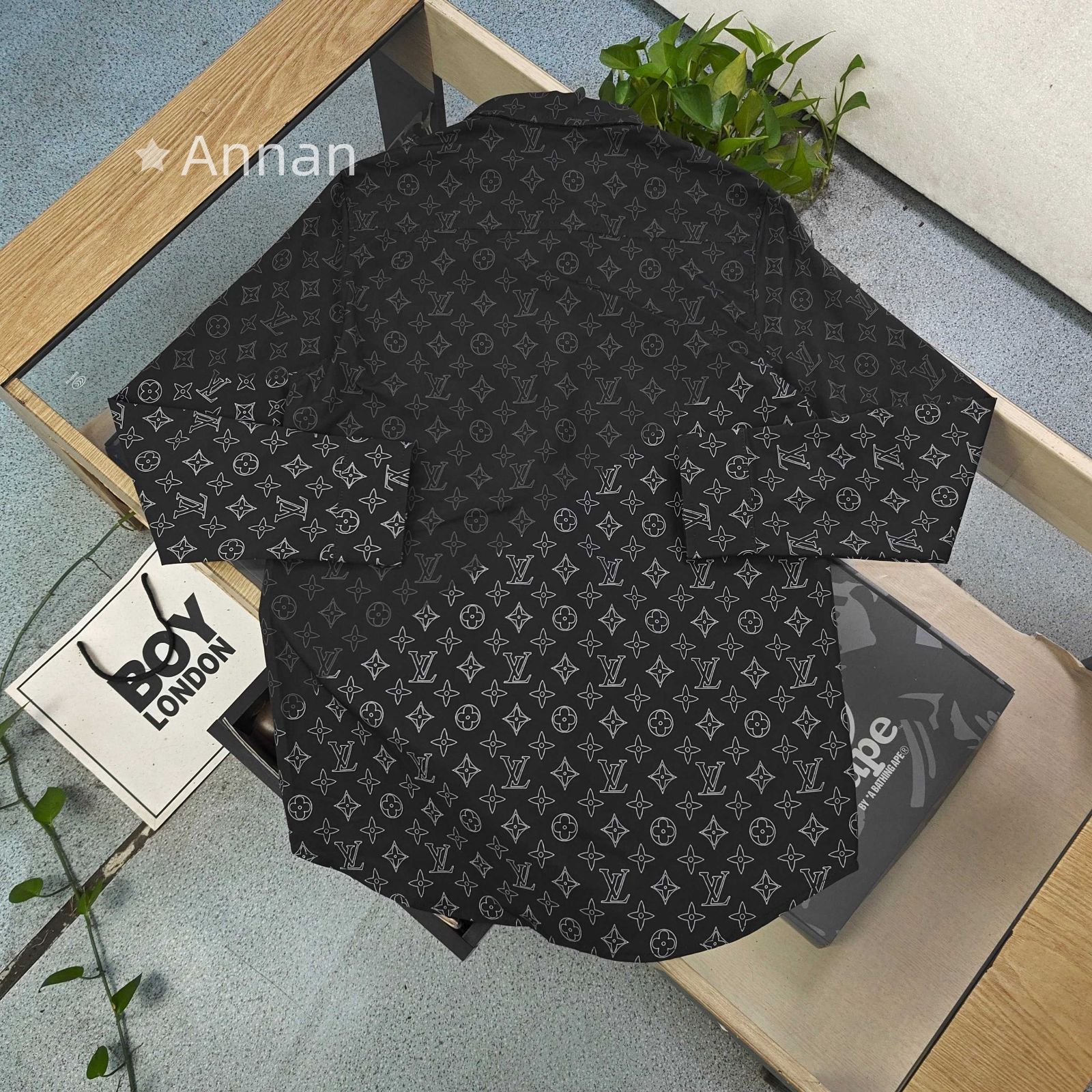 LOUIS VUITTONルイヴィトン メンズ 長袖シャツ モデル