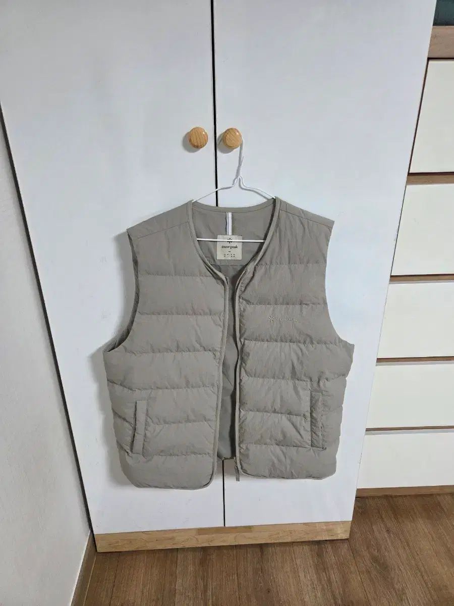 Snow Peak スノーピーク ランド軽量 ダウン ベスト