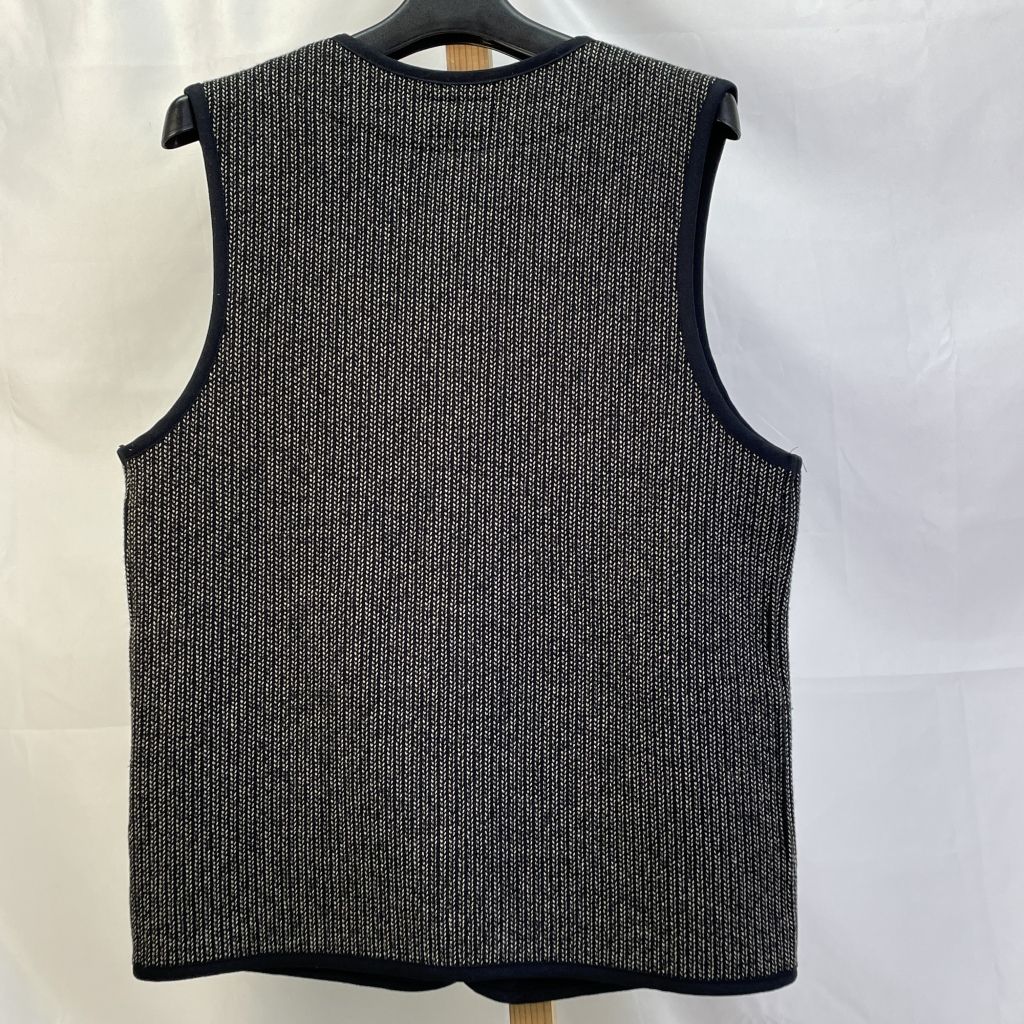 01 w-5879 Barns Outfitters バーンズアウトフィッターズ ビーチクロスベスト ブラック サイズM 日本製 メンズ ベスト アクリル 品
