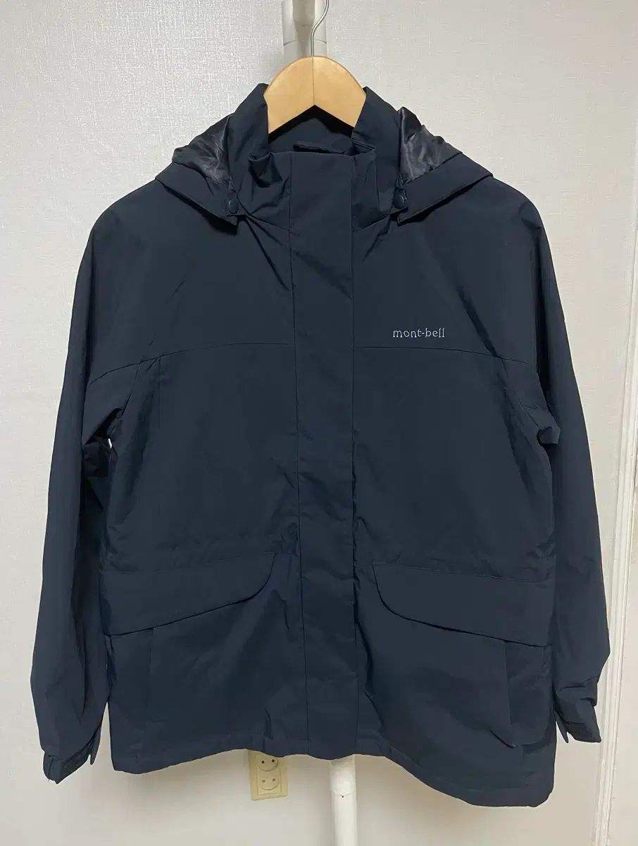 未使用⭐️MUVEIL すずらん 手帳型 カード入れ＆ミラー付き スマホケース