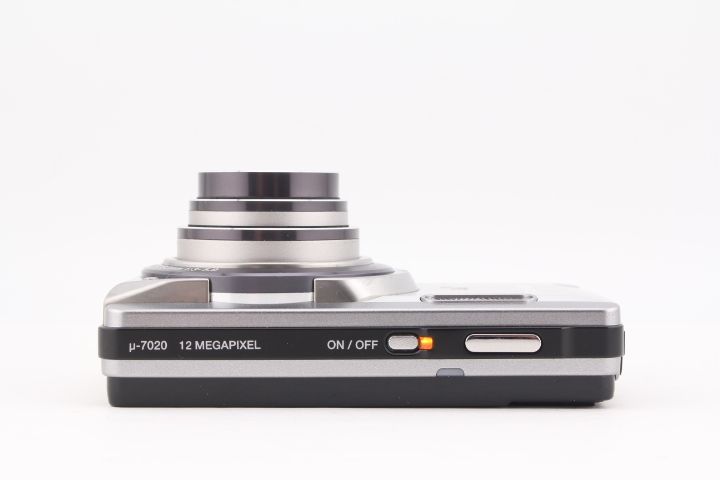 高品質 ☆極上品☆ オリンパス OLYMPUS μ7020 シルバー コンパクト